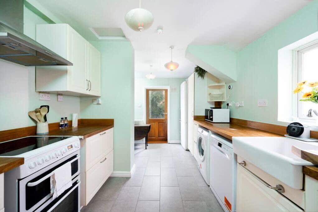 3br House A Perfect Group Getaway Hébergement de vacances Londres